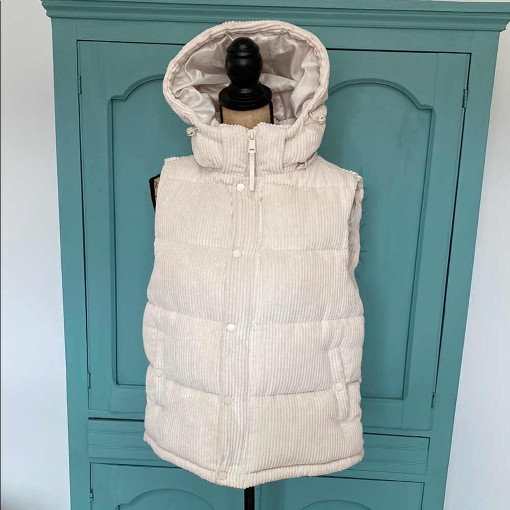 Bagatelle Cream Hooded Quilted Vest